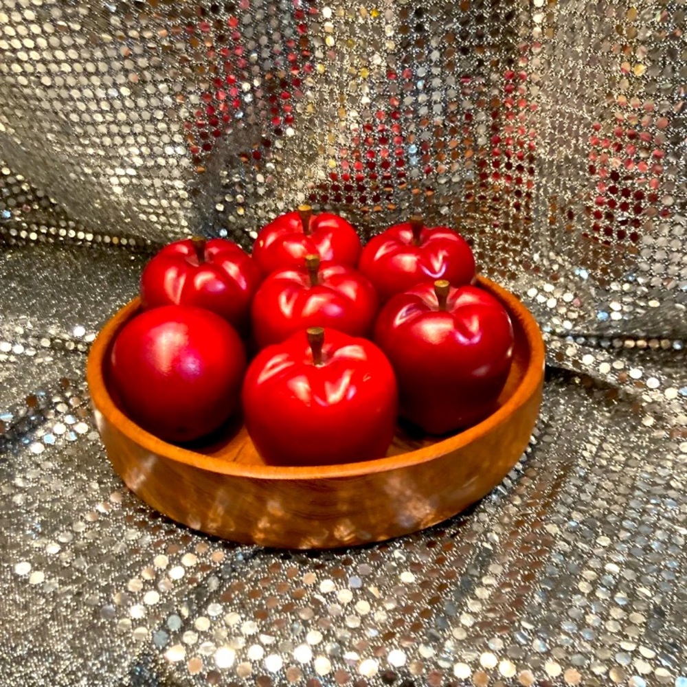 Apple decorative fruit basket ideal all year long